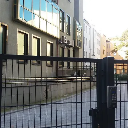 Golden W Centrum By Stayly