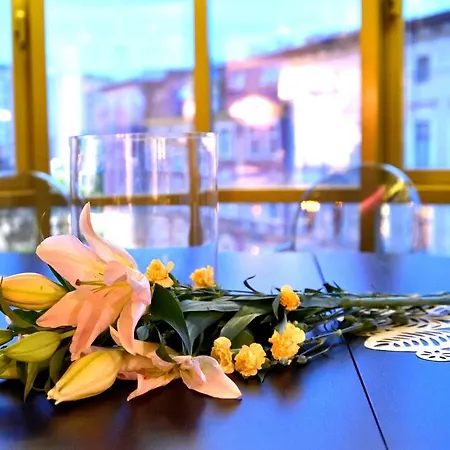 Golden W Centrum By Stayly Apartament