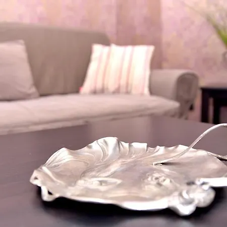 Golden W Centrum By Stayly