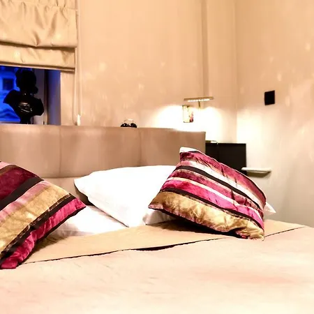 Golden W Centrum By Stayly Apartament *